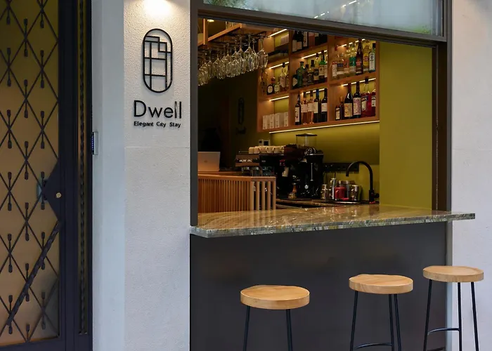 Dwell - Elegant City Stay Athens