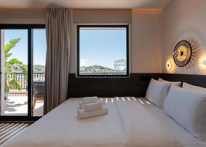 Parea Athens Aparthotel
